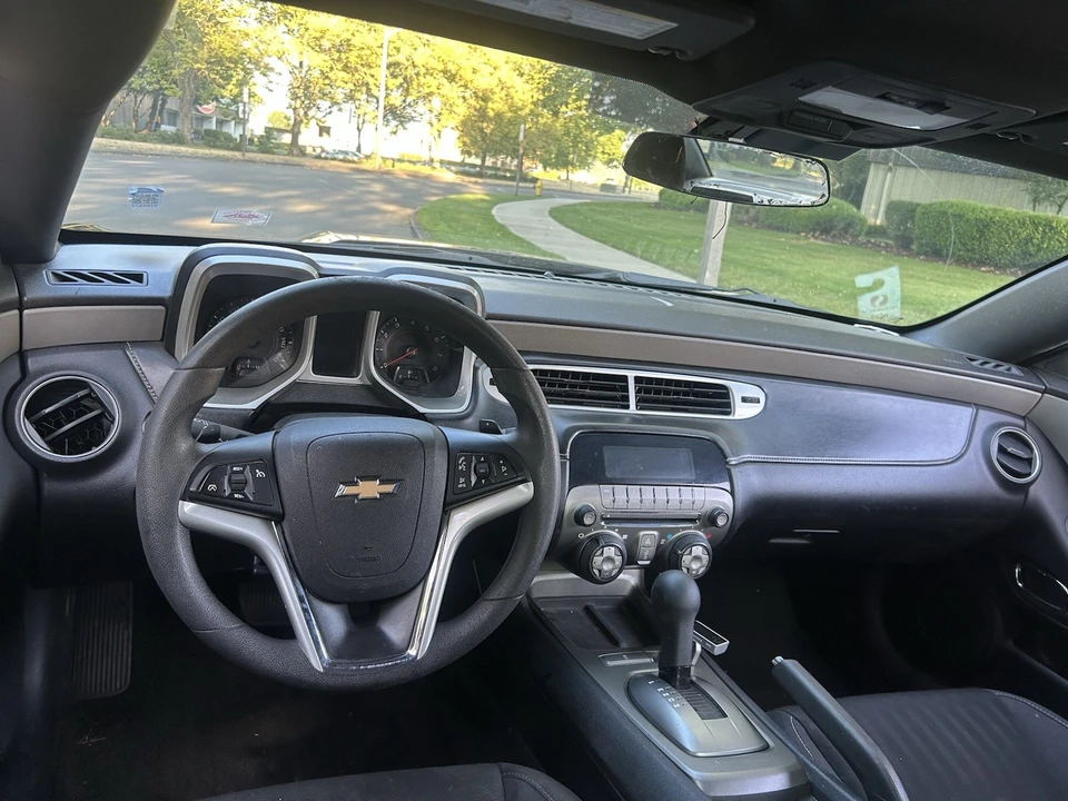 2015 Chevrolet Camaro 5th Gen - Image 8 of 12