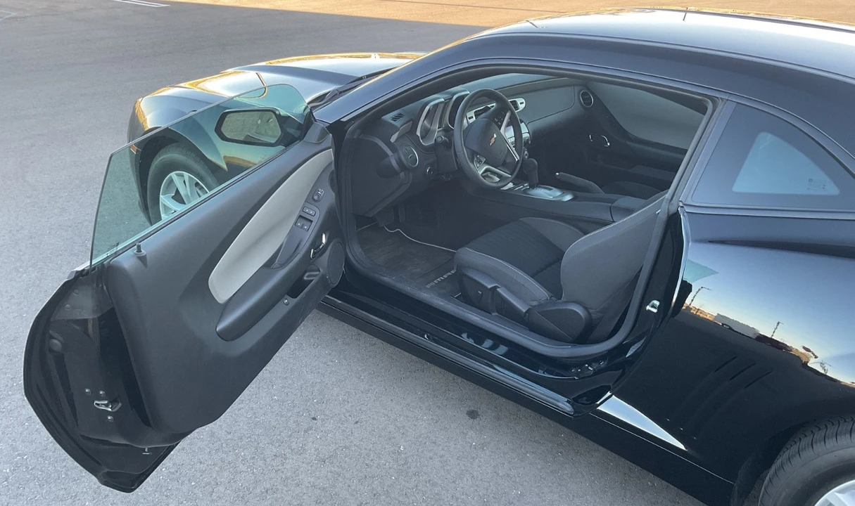 2015 Chevrolet Camaro 5th Gen - Image 9 of 18