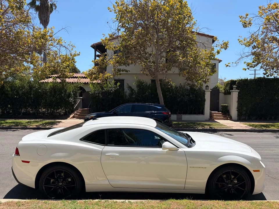 2015 Chevrolet Camaro 5th Gen - Image 9 of 12