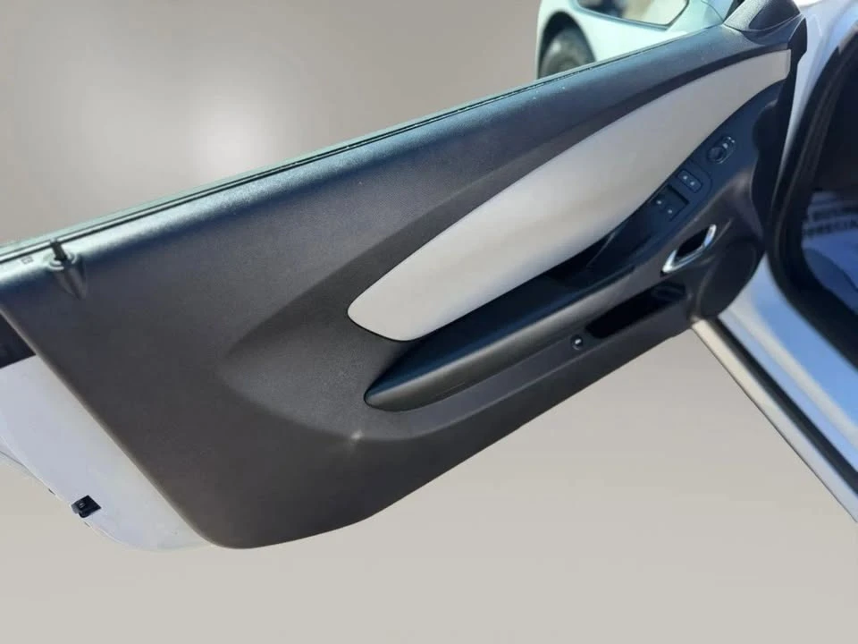 2015 Chevrolet Camaro 5th Gen - Image 6 of 16