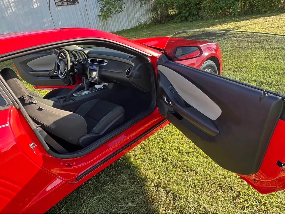 2015 Chevrolet Camaro 5th Gen - Image 16 of 17