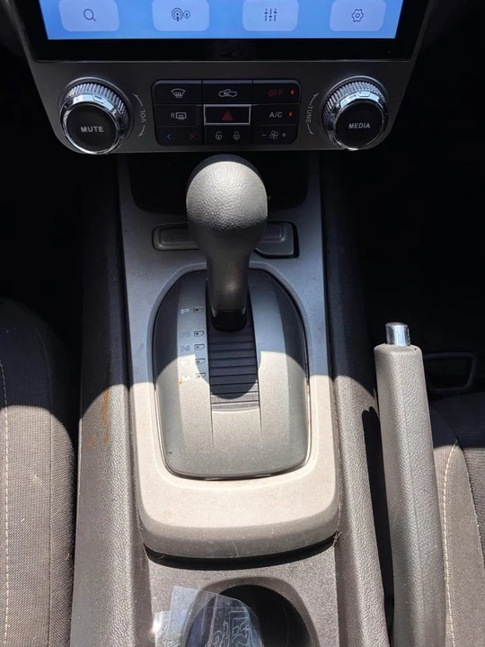 2015 Chevrolet Camaro 5th Gen - Image 9 of 10