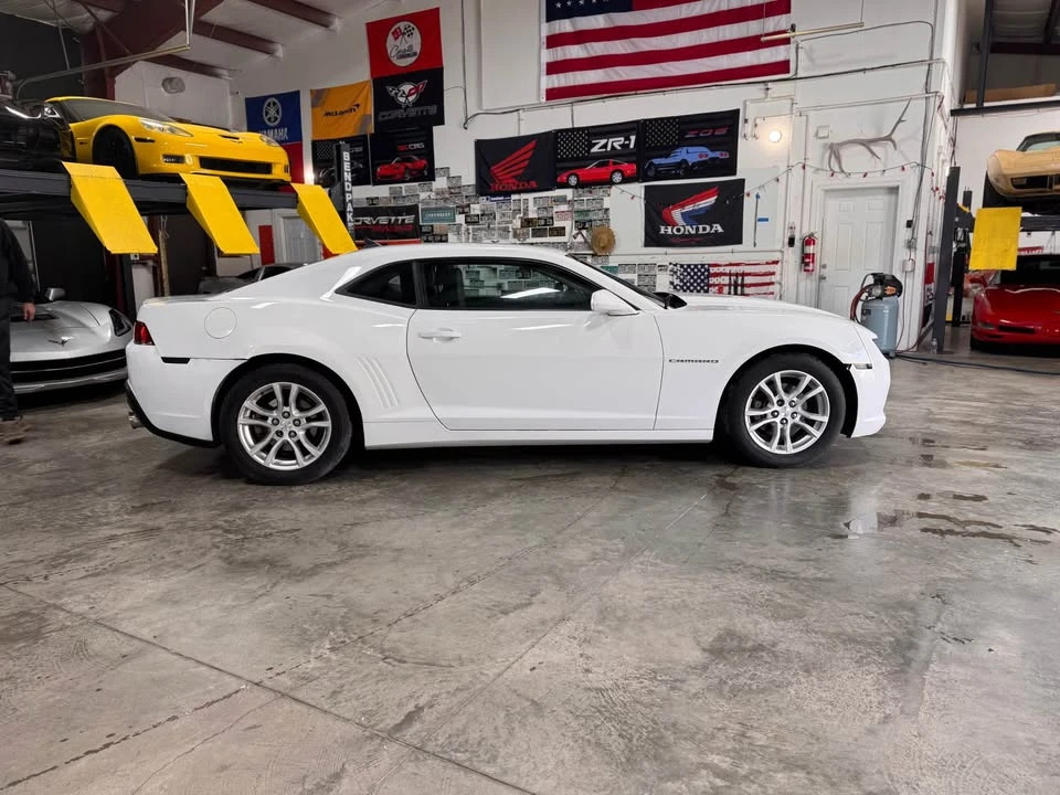 2015 Chevrolet Camaro 5th Gen - Image 5 of 9