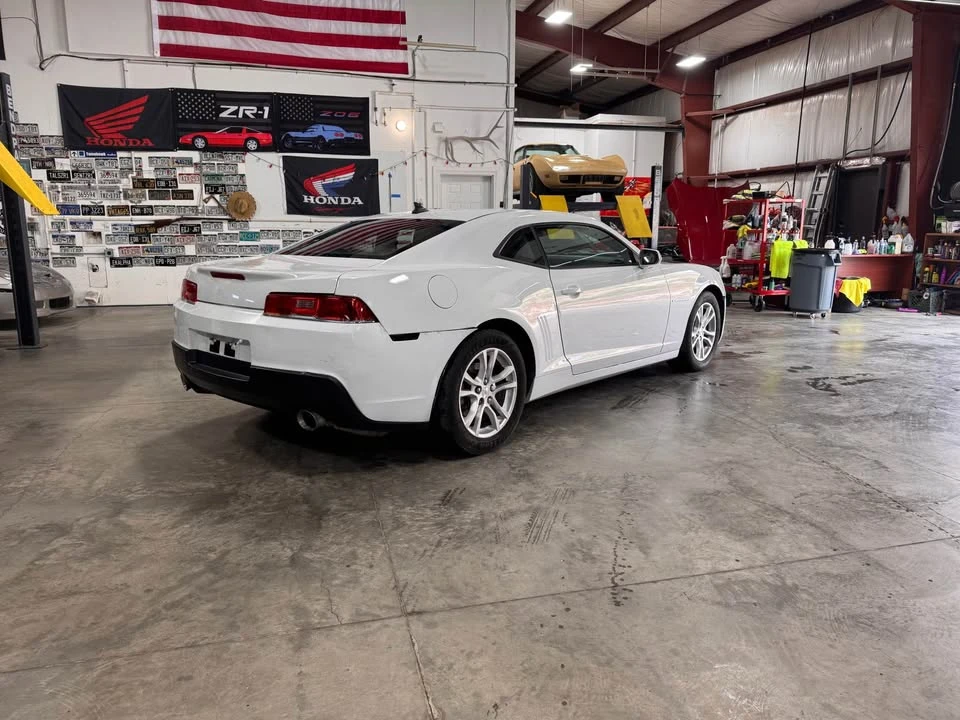 2015 Chevrolet Camaro 5th Gen - Image 4 of 9