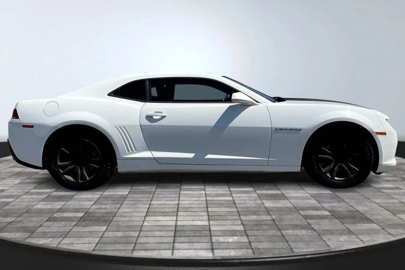 2015 Chevrolet Camaro 5th Gen - Image 8 of 12