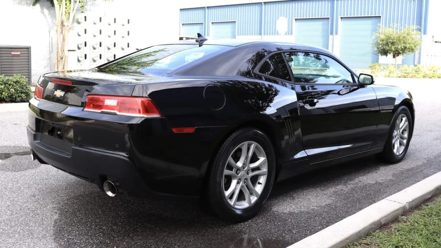 2015 Chevrolet Camaro 5th Gen - Image 3 of 24