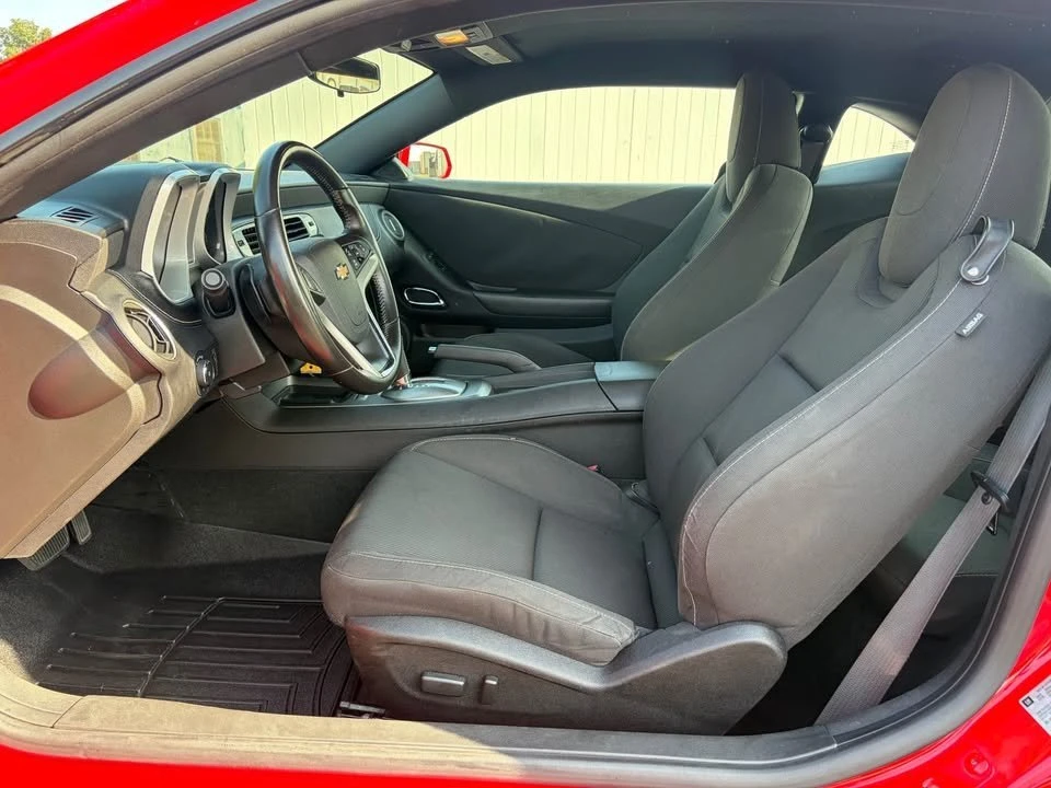 2015 Chevrolet Camaro 5th Gen - Image 9 of 15