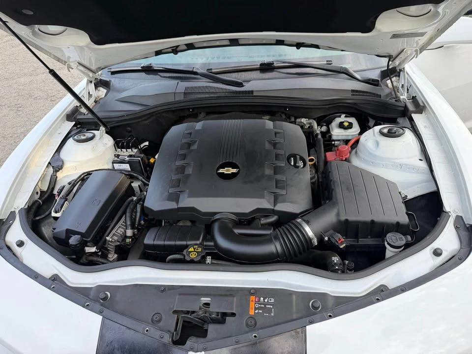 2015 Chevrolet Camaro 5th Gen - Image 8 of 12