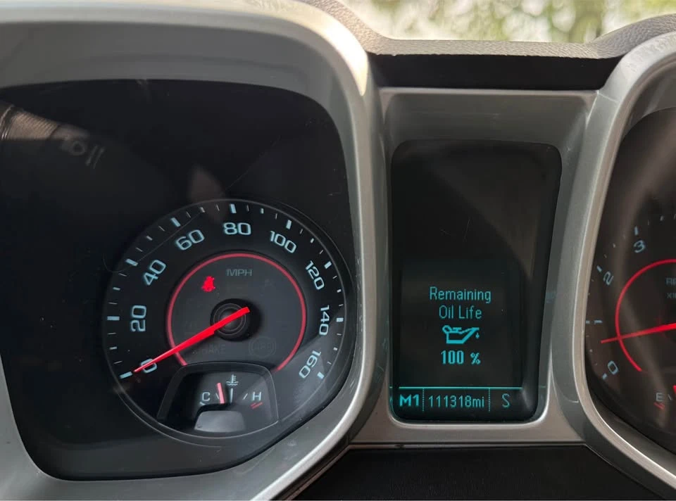 2015 Chevrolet Camaro 5th Gen - Image 9 of 14