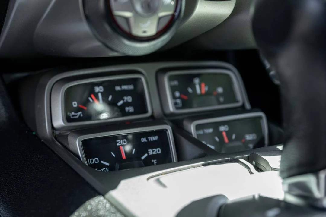 2015 Chevrolet Camaro 5th Gen - Image 14 of 19