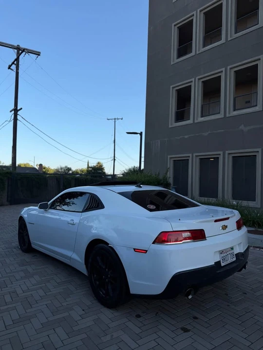 2015 Chevrolet Camaro 5th Gen - Image 6 of 15