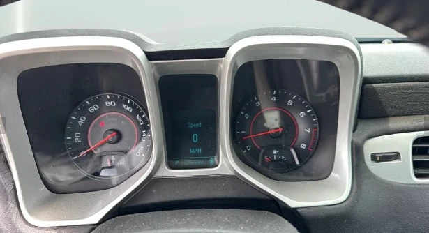 2015 Chevrolet Camaro 5th Gen - Image 9 of 12
