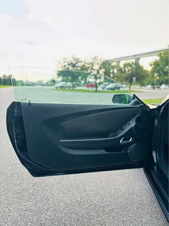 2015 Chevrolet Camaro 5th Gen - Image 12 of 18