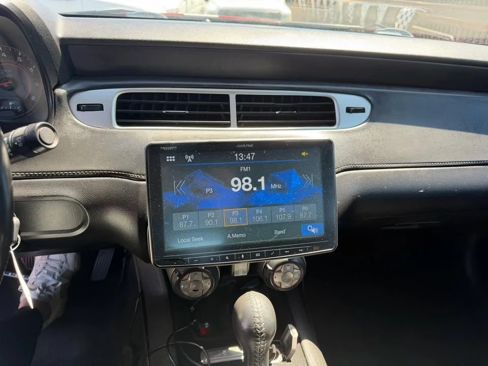 2015 Chevrolet Camaro 5th Gen - Image 13 of 20