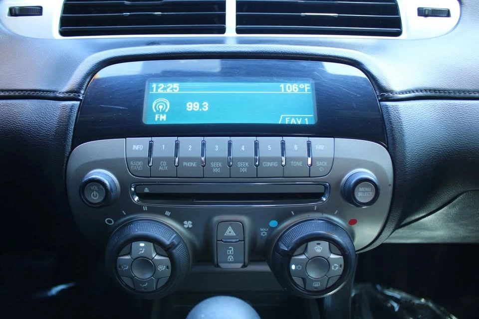 2015 Chevrolet Camaro 5th Gen - Image 13 of 19