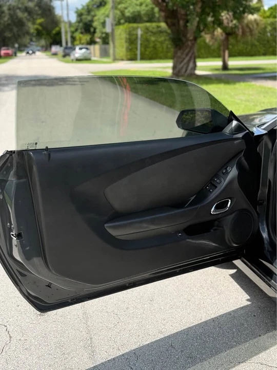 2015 Chevrolet Camaro 5th Gen - Image 14 of 15