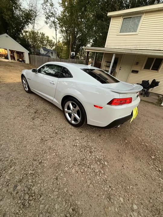 2015 Chevrolet Camaro 5th Gen - Image 2 of 19