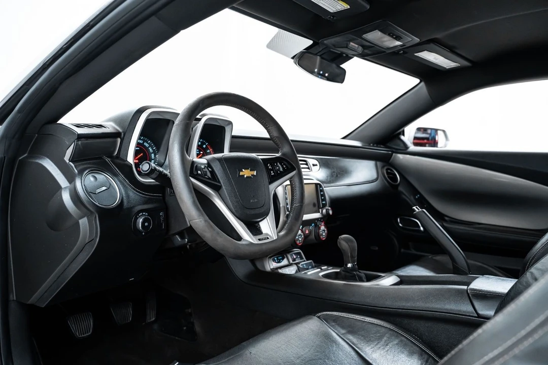 2015 Chevrolet Camaro SS 5th Gen - Image 19 of 21