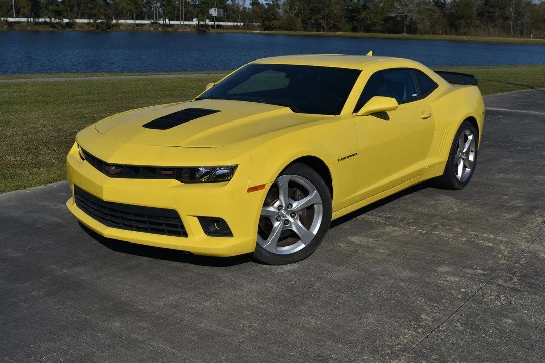2015 Chevrolet Camaro SS 5th Gen - Image 2 of 15