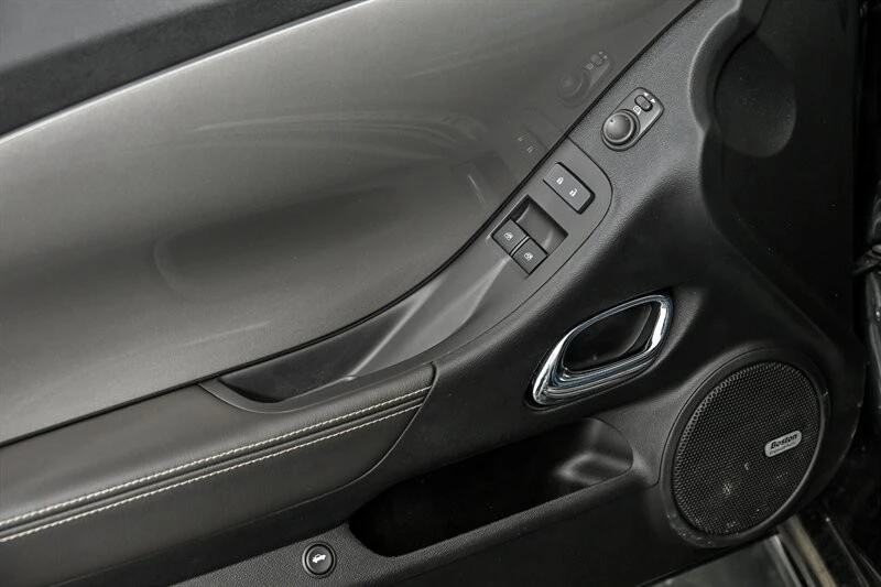 2015 Chevrolet Camaro SS 5th Gen - Image 13 of 30