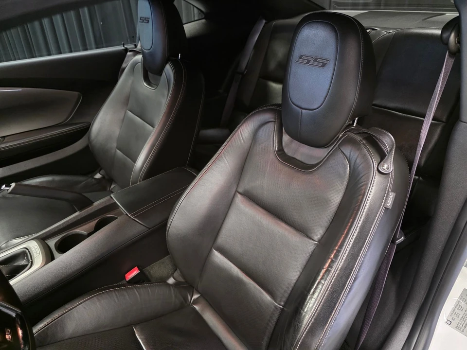 2015 Chevrolet Camaro SS 5th Gen - Image 17 of 21