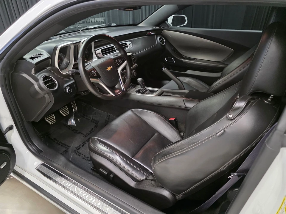 2015 Chevrolet Camaro SS 5th Gen - Image 18 of 21