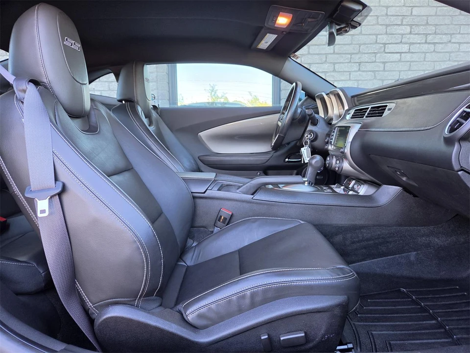 2015 Chevrolet Camaro SS 5th Gen - Image 23 of 31