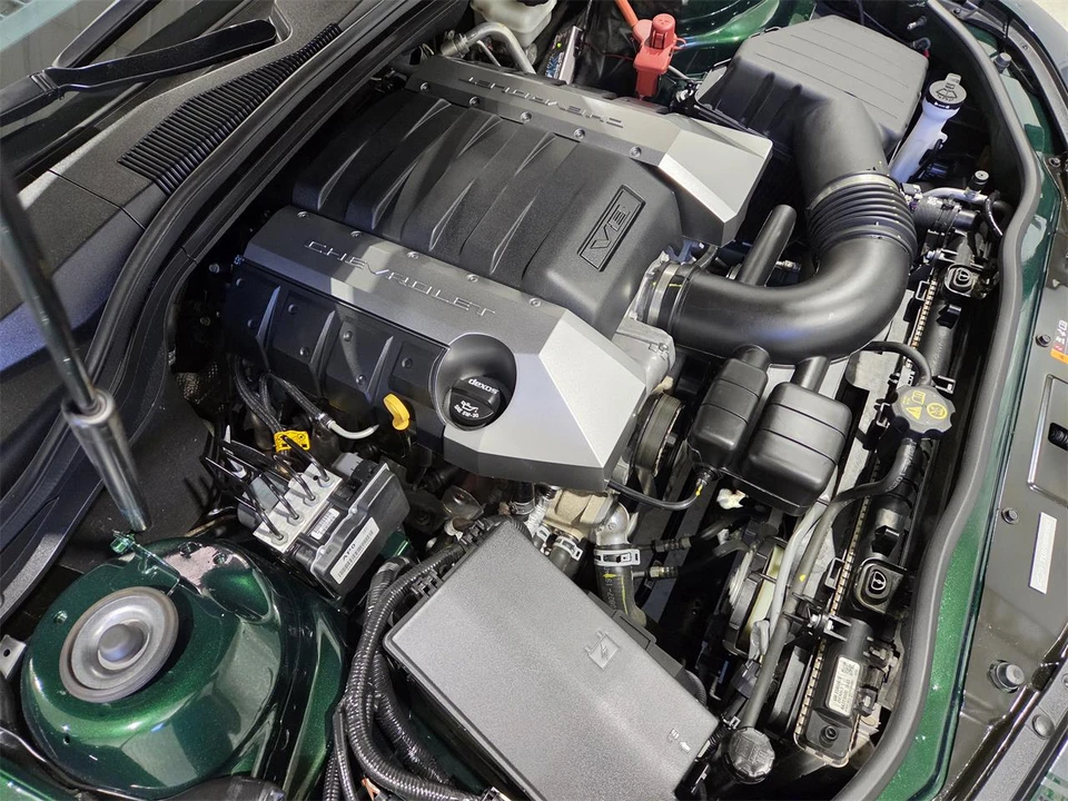2015 Chevrolet Camaro SS 5th Gen - Image 28 of 31
