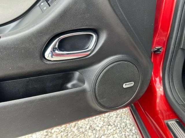 2015 Chevrolet Camaro SS 5th Gen - Image 12 of 17