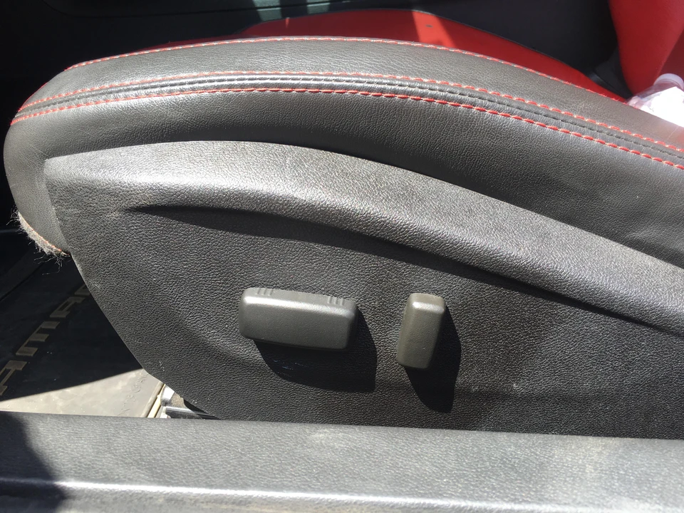 2015 Chevrolet Camaro SS 5th Gen - Image 26 of 31