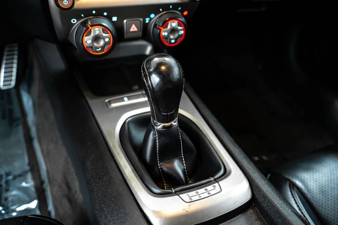 2015 Chevrolet Camaro SS 5th Gen - Image 23 of 31