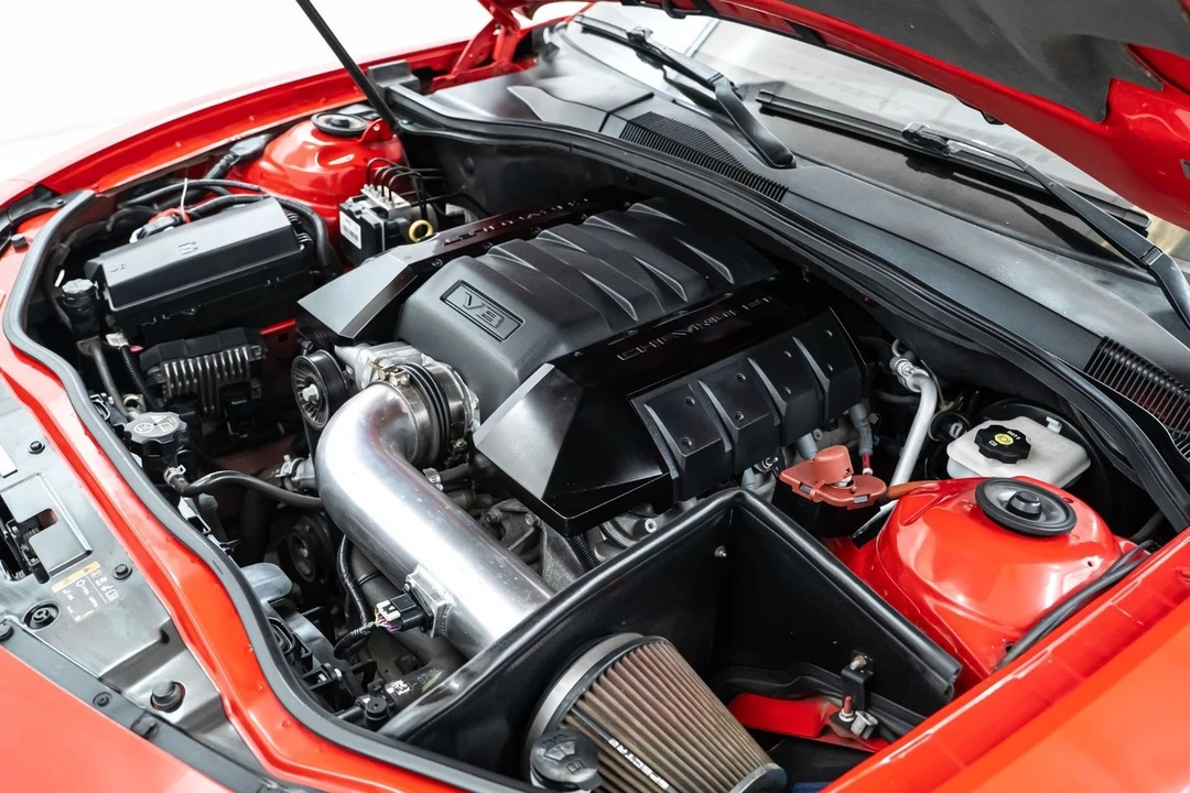 2015 Chevrolet Camaro SS 5th Gen - Image 28 of 31