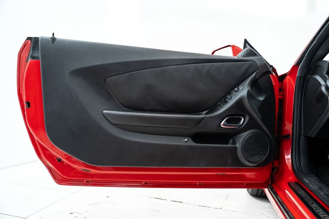 2015 Chevrolet Camaro SS 5th Gen - Image 15 of 31