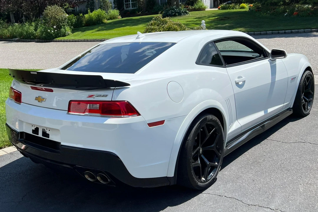 2015 Chevrolet Camaro Z/28 5th Gen - Image 4 of 31
