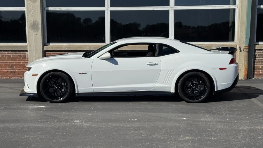 2015 Chevrolet Camaro Z/28 5th Gen - Image 2 of 18