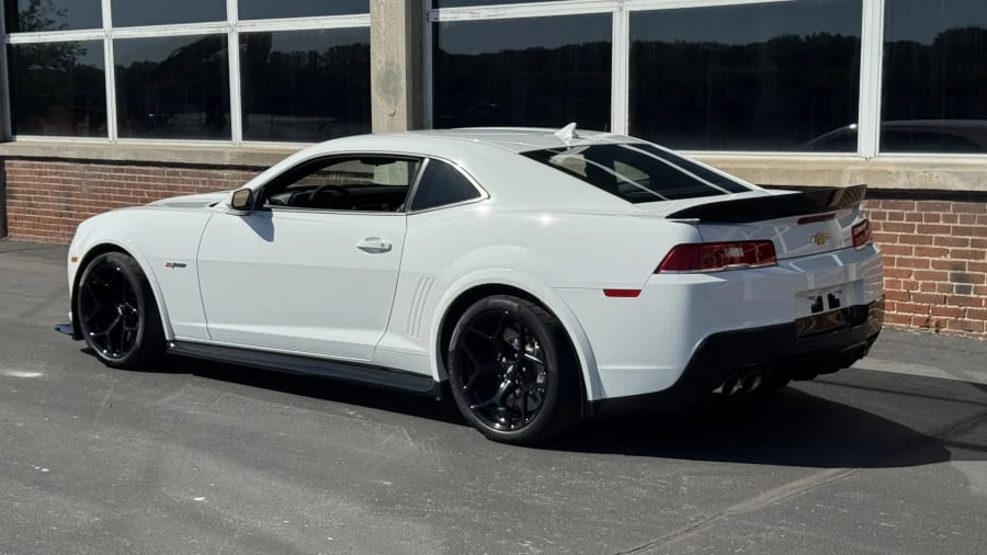 2015 Chevrolet Camaro Z/28 5th Gen - Image 3 of 18