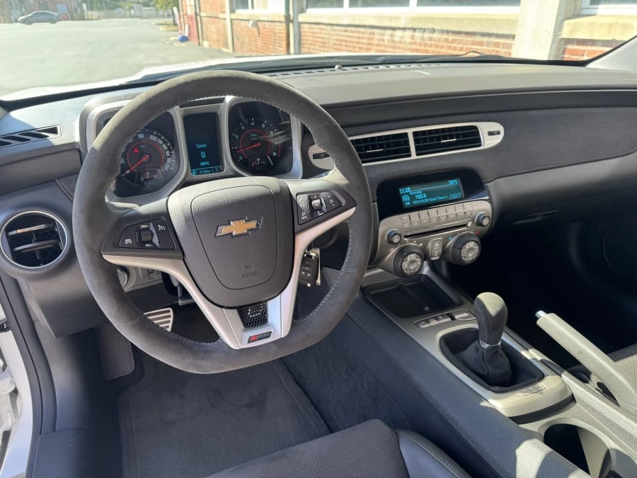 2015 Chevrolet Camaro Z/28 5th Gen - Image 12 of 18