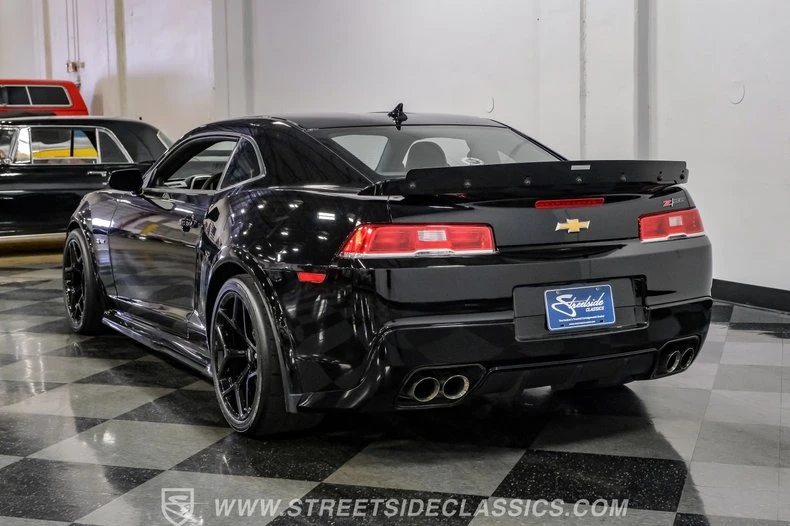 2015 Chevrolet Camaro Z/28 5th Gen - Image 2 of 31