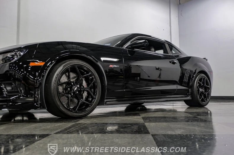2015 Chevrolet Camaro Z/28 5th Gen - Image 6 of 31