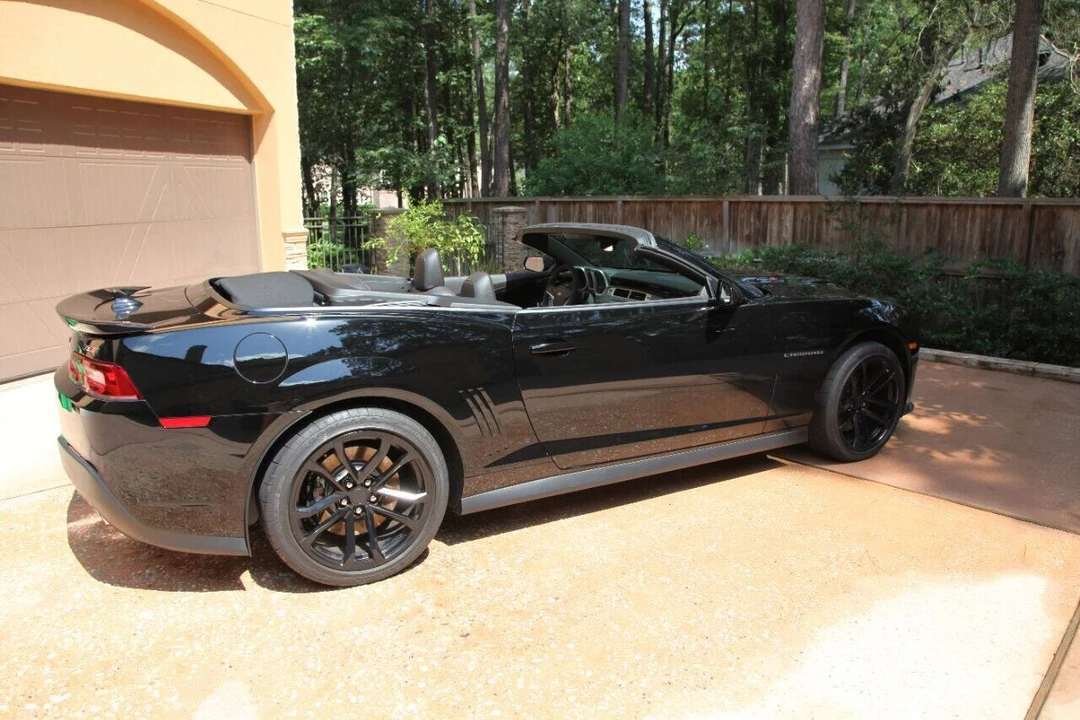 2015 Chevrolet Camaro ZL1 5th Gen - Image 6 of 31