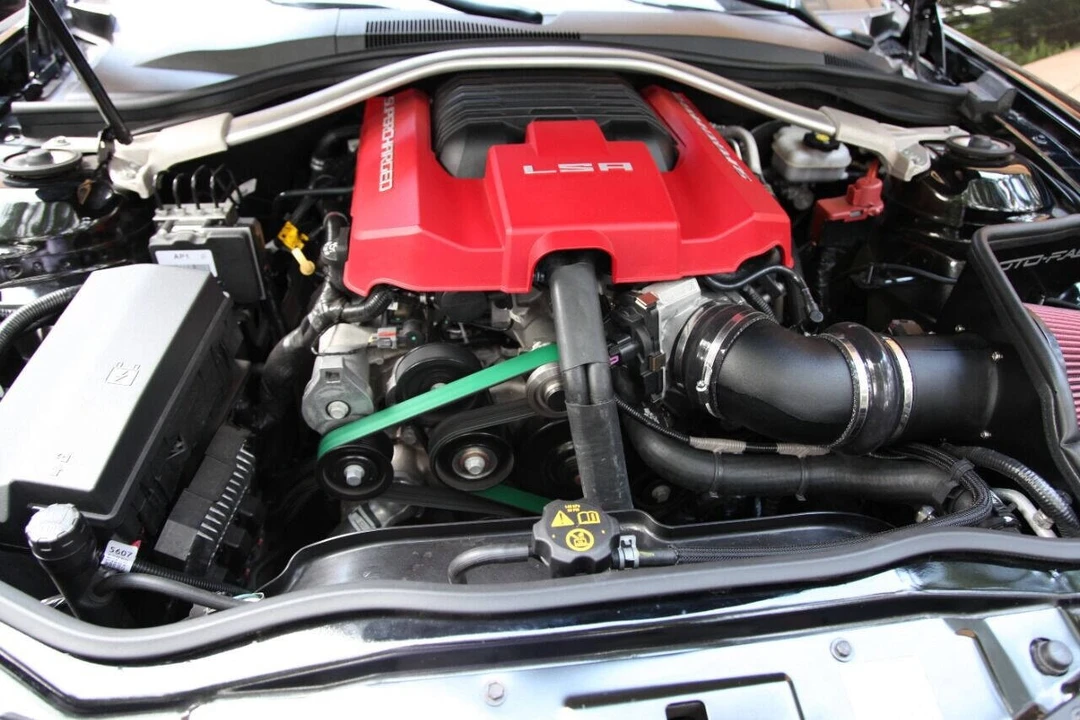 2015 Chevrolet Camaro ZL1 5th Gen - Image 21 of 31