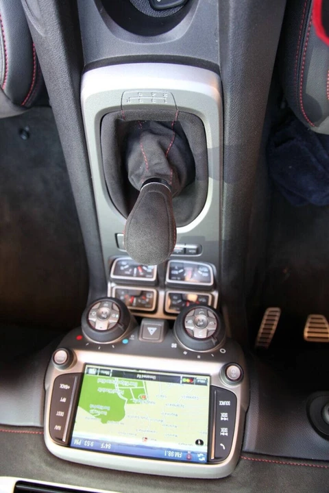 2015 Chevrolet Camaro ZL1 5th Gen - Image 30 of 31