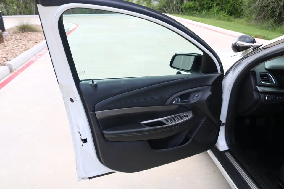 2015 Chevrolet Caprice - Image 14 of 20