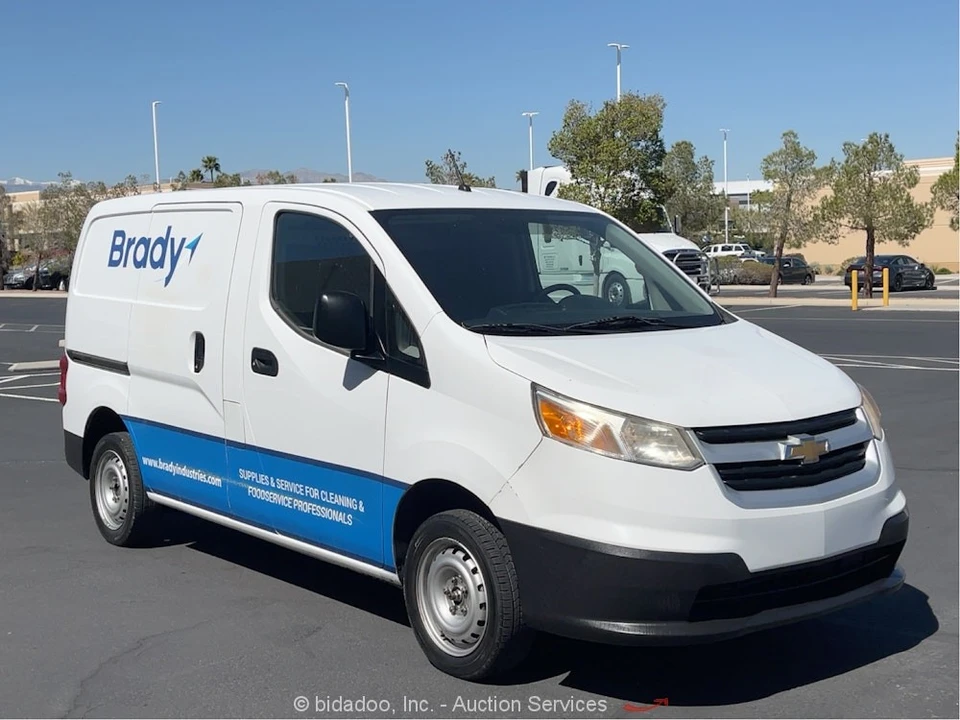 2015 Chevrolet Express - Image 2 of 12