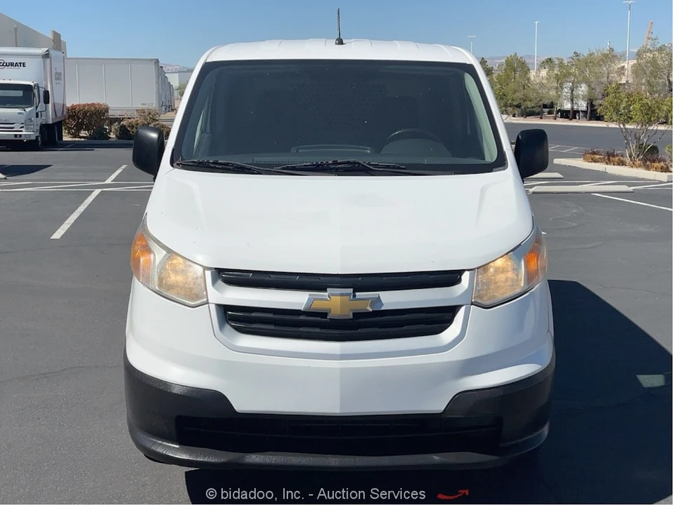 2015 Chevrolet Express - Image 7 of 12