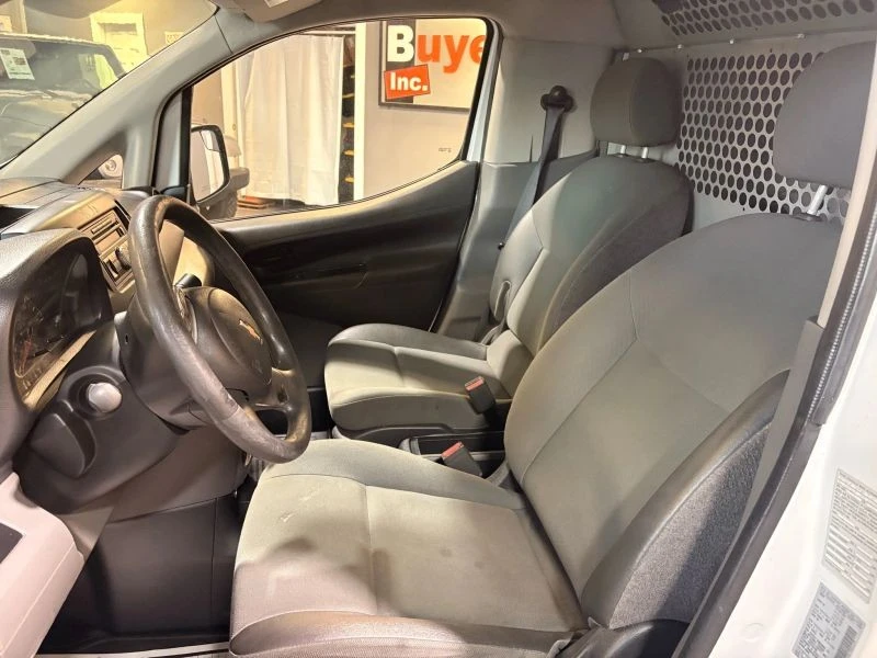 2015 Chevrolet Express - Image 9 of 12