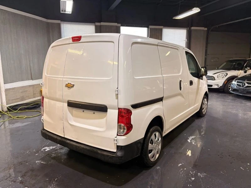 2015 Chevrolet Express - Image 6 of 12