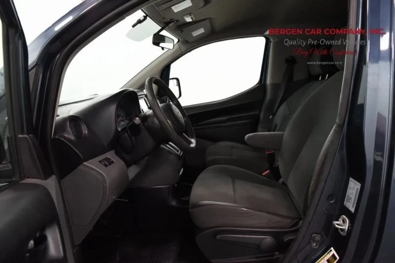 2015 Chevrolet - Image 8 of 12