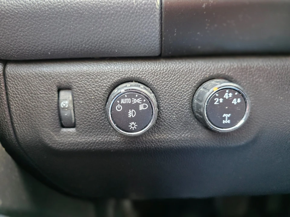 2015 Chevrolet Colorado 2nd Gen - Image 3 of 12