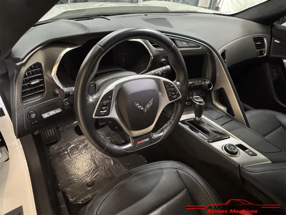 2015 Chevrolet - Image 14 of 31